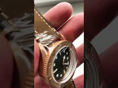 Men's Aquatico Watches Gold 42 MM - UNBOXING