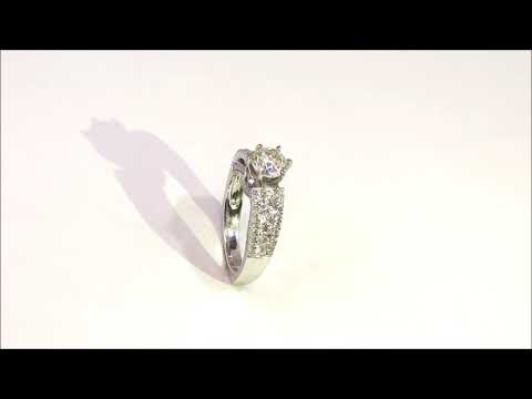 F Si1 Round Diamond Engagement Ring