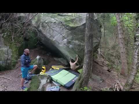 Sky Dive, 8a+. Val Daone