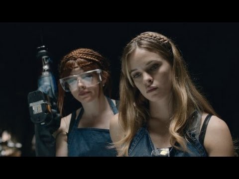 GIRLS AGAINST BOYS complet en francais