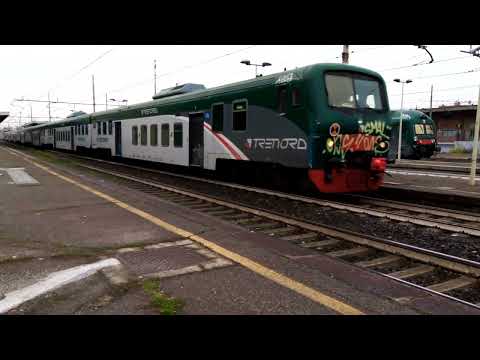 E464 258+7 piano ribassato Trenord - Milano Greco - 15/12/2022