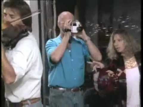 Thumbnail of the video: "The Prince of Tides" - EXTRA - Barbra trusts her instincts...