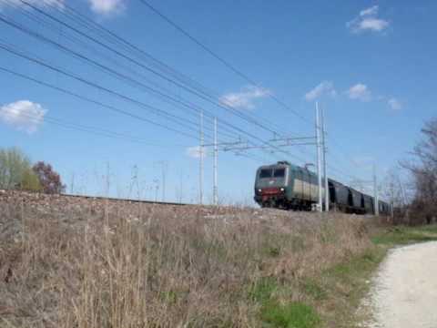 E405 con tramogge.MPG