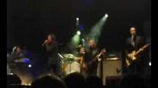 M-Clan - Amor Universal (Madrid 11 mayo 2008)