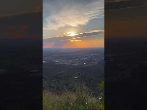 CLÁUDIO- MG vista do ponto mais alto da cidade: a Serra do Barão ou Serra das Antenas!