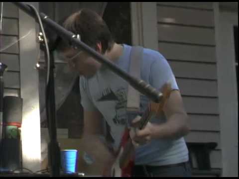 GonerFest featuring Staags! - Robot