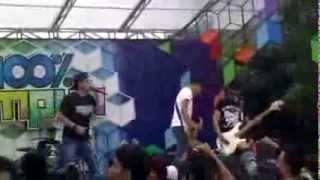 Download lagu Five Minutes - Selalu menunggumu (Aisyah 2) live mp3