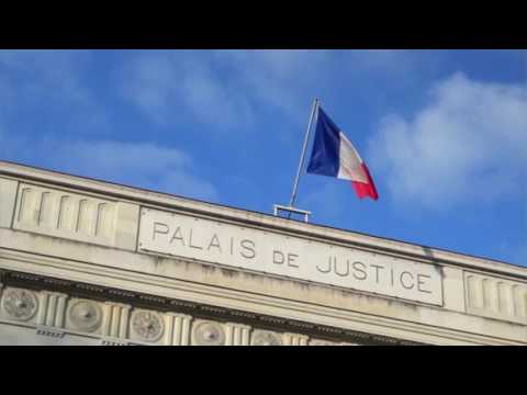 "Je me suis pris une claque" : Sylvie Tellier se confie sur son divorce