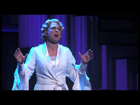 Scandalous musical video thumbnail