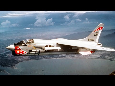 Vought F-8 Crusader - The Last Gunfighter