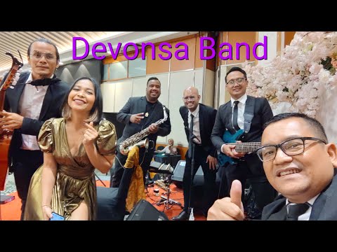 "Thinking Out Loud" (Ed Sheeran) feat Nicky Manuputty by Devonsa Band