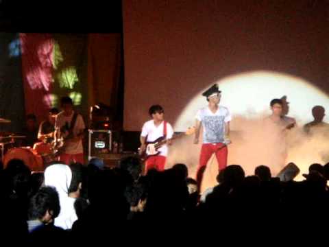 TOLBANDTOL - Go Go Disco @RRI 2011 .MPG