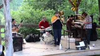 Firecracker Jazz Band at the Straightaway Cafe