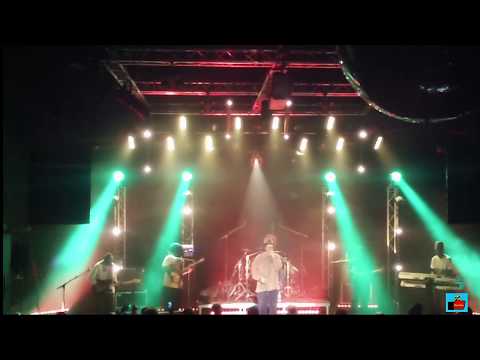 Akae Beka JahSayDo Tour  Live 2 Pièces Cuisine  27 avril 2017 #jahsaydo #akaebeka #fullive