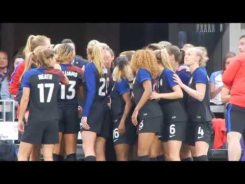Christen Press warming up at halftime of USWNT vs Switzerland