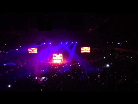 Otto Knows - Million Voices (Swedish House Mafia - One Last Tour)