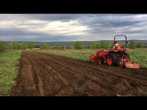 download lagu mp3 mp4 Tilling The Land, download lagu Tilling The Land gratis, unduh video klip Tilling The Land