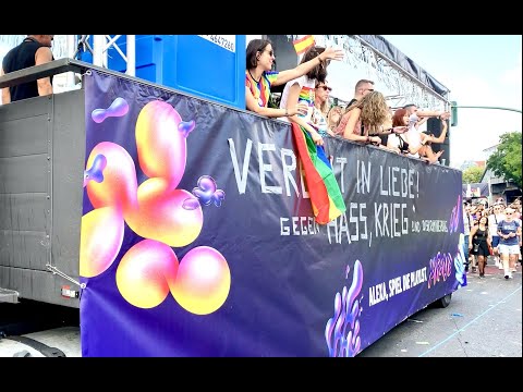 CSD Berlin 2022 - BERLIN PRIDE 34/50 - (GL)AMAZON / ALEXA