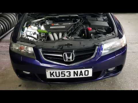 How to replace dipped beam headlight bulb | Honda Accord ...