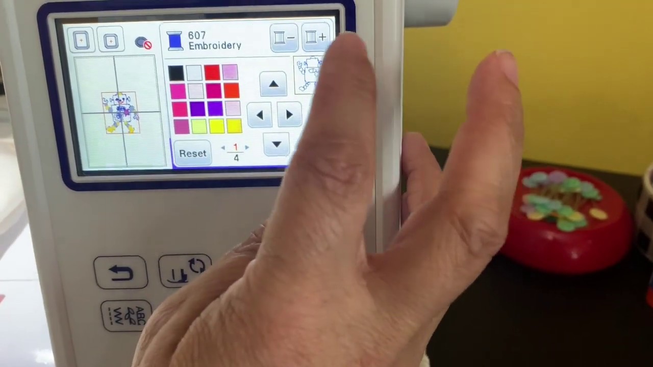 9 Best Embroidery Machines For Custom Designs in 2021