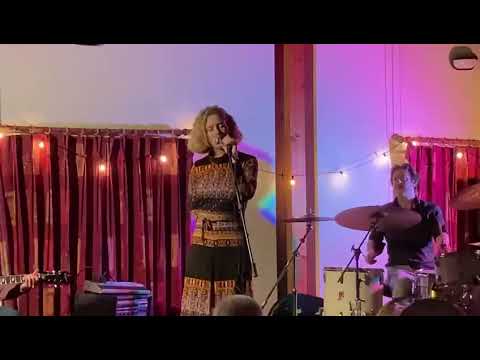 Beth Rowley - Only One Cloud (Live)