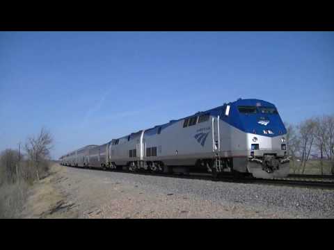 Two-Minute-Late California Zephyr Goes Over Defect Detector