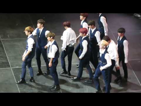 180624 - KCON18NY Wanna One - All Units + Light