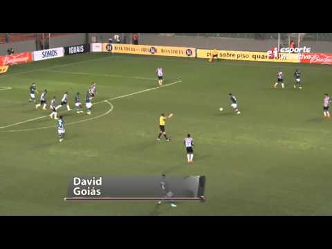David marca golaço e o Goiás vence o Atlético-MG no Horto