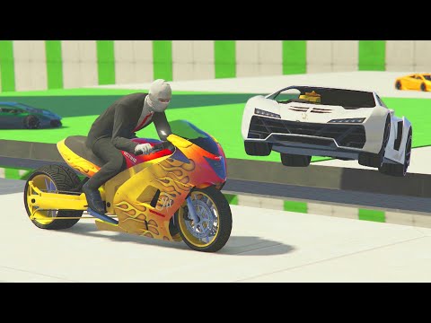 CORRE O TE ATROPELLO EN MOTO MEGA LARGA!! QUÉ ES ESTO!?!? - GTA 5 ONLINE
