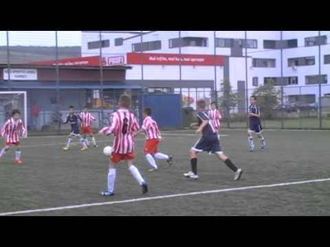 FOTBAL A LA CLUJ--MAGIC MAESTRELLI IASI- SOMESUL GILAU (1)