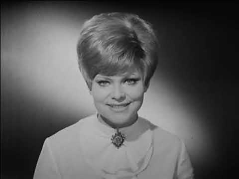 DDR Schlagerwettbewerb 1968: Intervisionssendung aus der Stadthalle Magdeburg mit Margot Ebert