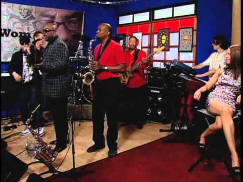 Tom Brown  featuring, Frankie Zales closing the MicWom Show.avi