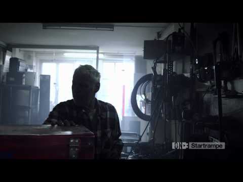 Manual Kant // Bitte Mal Ein Herz Auf Die Bombe (HD)