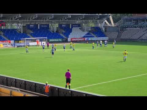 Gnistanin Grezkyn eli Douglas Caen sirkustemput ja pallo pussiin: Klubi 04-Gnistan (6/21)