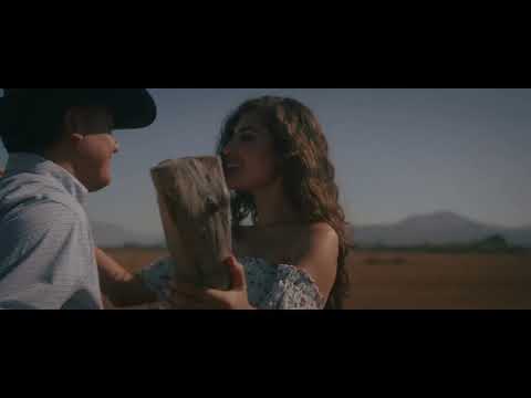 Los Huracanes del Norte - Exageras de Bonita  [Video Oficial]