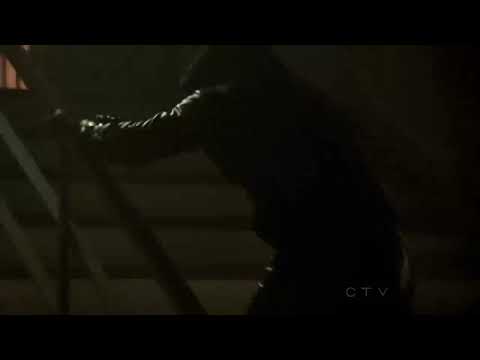 Arrow 1x12 "Vertigo" The Hood vs The Count