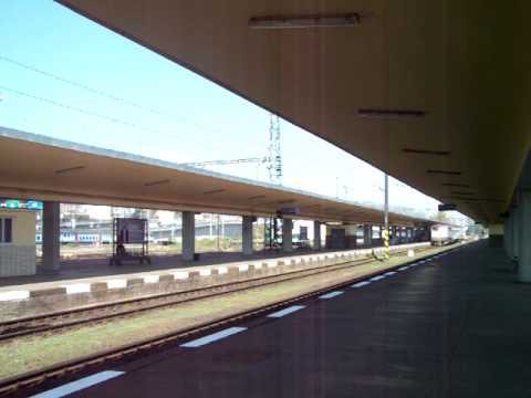 749 011 na čele R 1248 - rozjezd  Praha Smíchov - 9.10.2010.