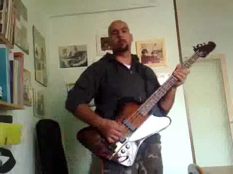Meganoidi - zeta reticoli -Bass cover By BigLuca video thumbnail