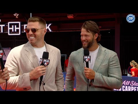 2025 MLB 全明星賽：佛萊迪·弗里曼、克萊頓·克蕭聊時尚與道奇隊！ (2025 MLB All-Star Game: Freddie Freeman, Clayton Kershaw talk fashion & Dodgers)