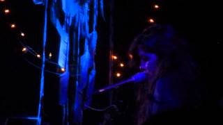 Rachael Yamagata- Meet Me By The Water 1305