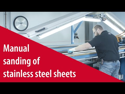 Manual sanding of stainless steel sheets with long belts - VSM SILICON CARBIDE CP501