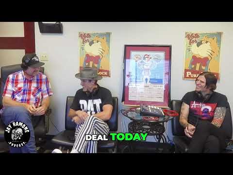 #BrenninHunt talking about trying to make it in #Nashville on the #JayRamonePodcast