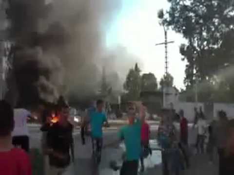احتجاجات فريحة بتيزي وزو بعد مقتل سيدة على يد جندي