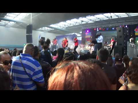 Arubadag 2011   Le Groove