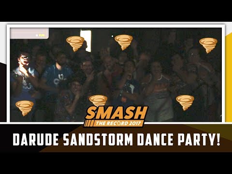 STR 2017 - Darude Sandstorm Dance Party!
