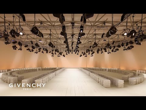 GIVENCHY | Summer 2026 Womenswear Show