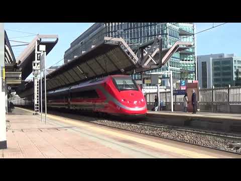 FRECCIAROSSA PASSING BY MILAN ROGOREDO