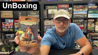 TDG: Arkham Horror: The Card Game - Carolyn Fern Investigator Pack unboxing with Ray