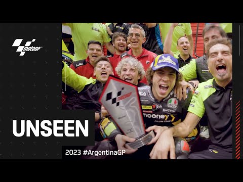 "They gave me a jersey signed by Messi!" ⚽ | 2023 #ArgentinaGP UNSEEN