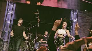 Pamela Leanne: 90's Jam Headbang GIF